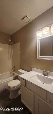 2552 N Palo Santo Drive, Tucson, AZ 85745