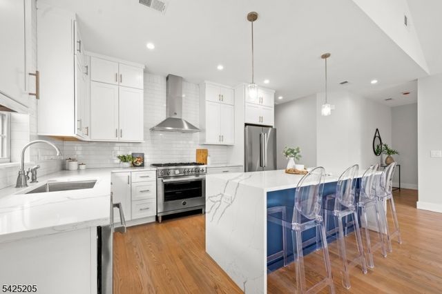 404 Rutgers Ave, Hillside Twp., NJ 07205