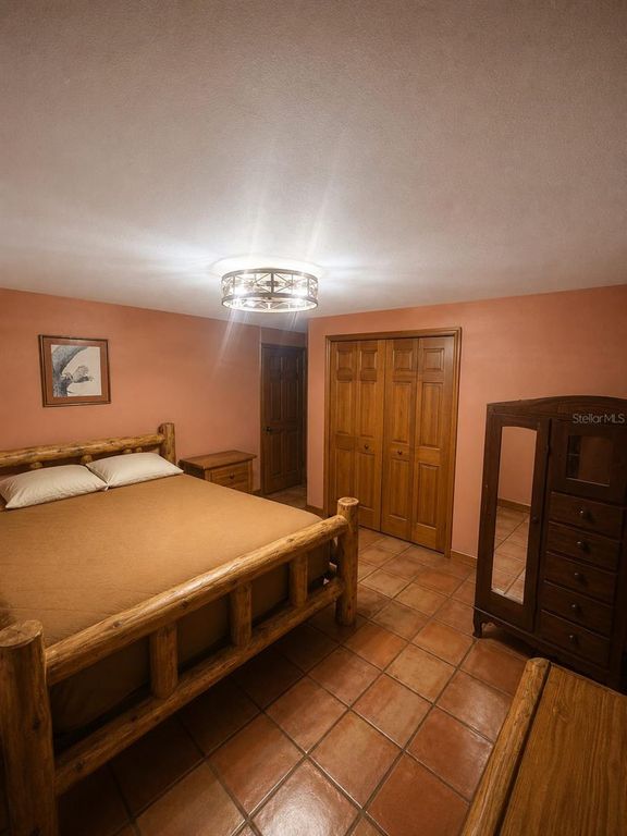 Image 3 of property listing at 16109 INDIAN MOUND ROAD, Tampa, FL 33618