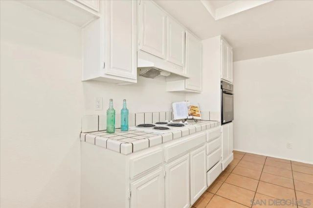 12448 Ridgeton Dr, Lakeside, CA 92040