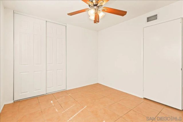 12448 Ridgeton Dr, Lakeside, CA 92040