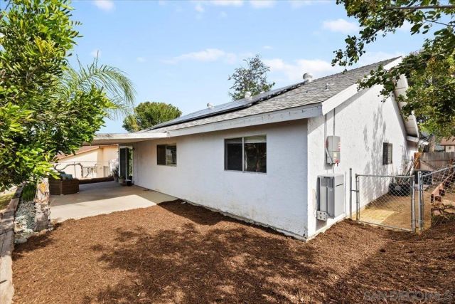 12448 Ridgeton Dr, Lakeside, CA 92040