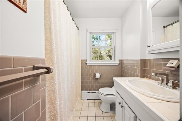 80 North Washington St, Norton, MA 02766