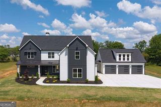 1250 HAYS MILL Road, Carrollton, GA 30117