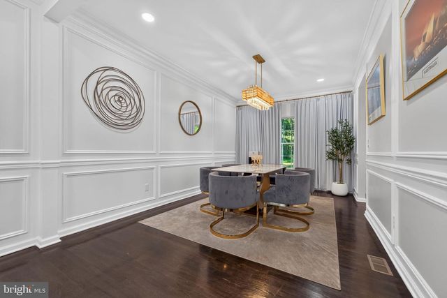 722 COUNTY ROAD 579, Flemington, NJ 08822