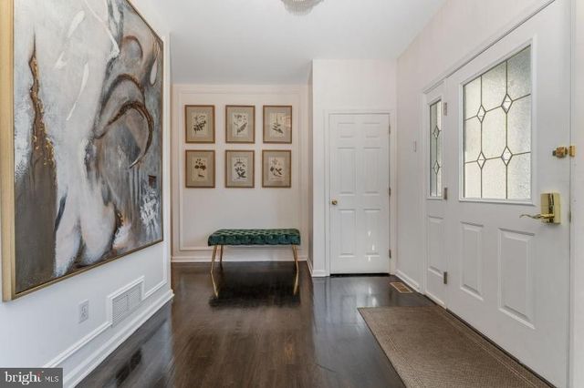 722 COUNTY ROAD 579, Flemington, NJ 08822