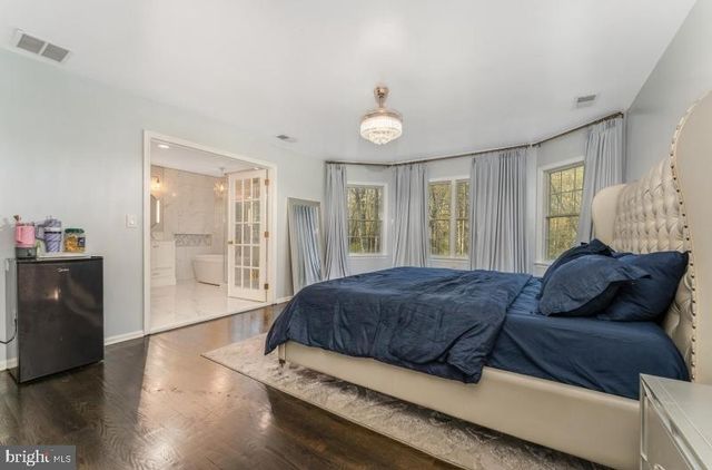 722 COUNTY ROAD 579, Flemington, NJ 08822