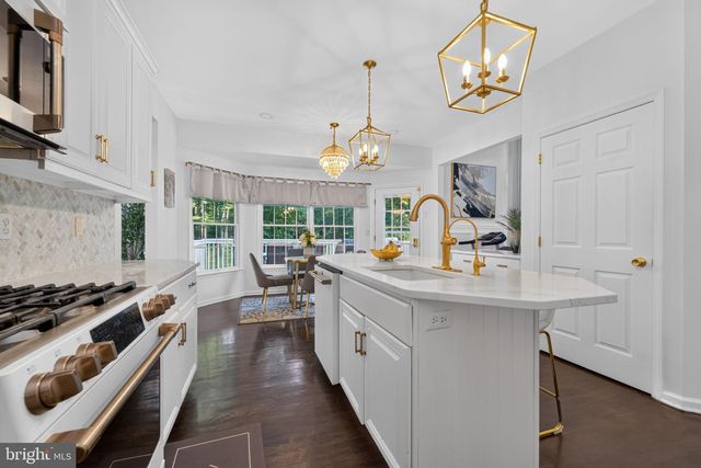 722 COUNTY ROAD 579, Flemington, NJ 08822