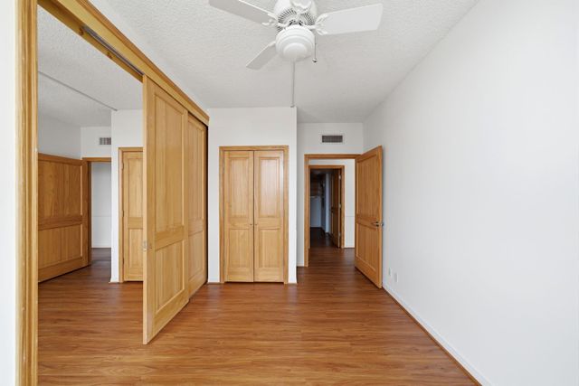 15 Greenway Plaza 25J, Houston, TX 77046