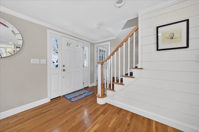 36 Independence Ln, Hingham, MA 02043