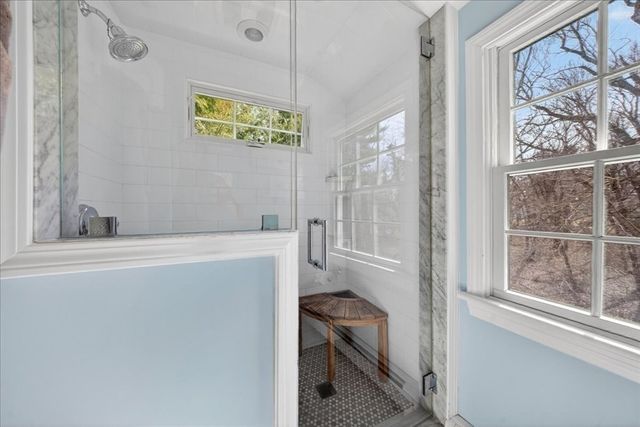 36 Independence Ln, Hingham, MA 02043
