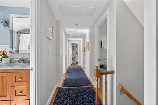 36 Independence Ln, Hingham, MA 02043