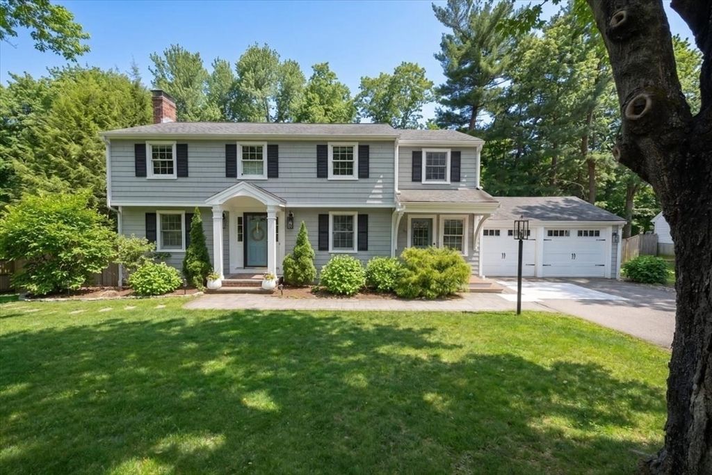 36 Independence Ln, Hingham, MA 02043