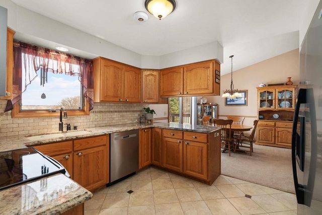 9620 W Topp Road, Evansville, WI 53536