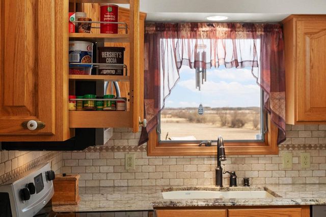 9620 W Topp Road, Evansville, WI 53536