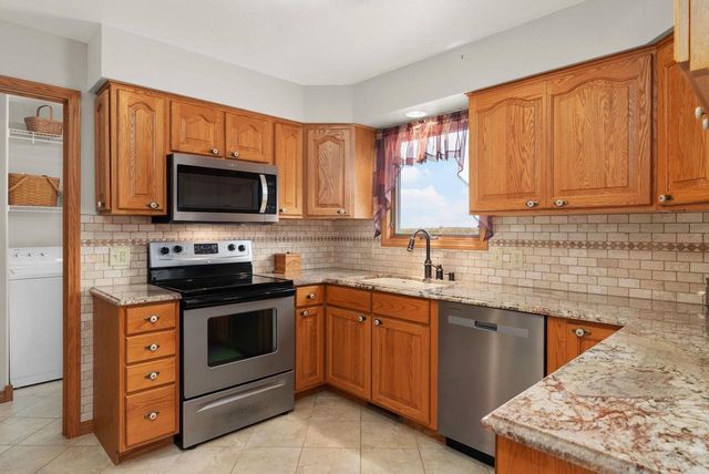 9620 W Topp Road, Evansville, WI 53536