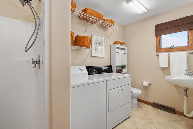 9620 W Topp Road, Evansville, WI 53536