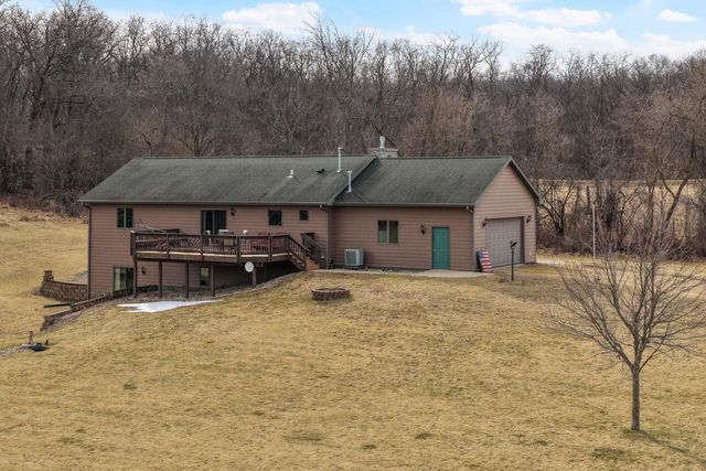 9620 W Topp Road, Evansville, WI 53536