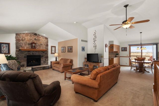 9620 W Topp Road, Evansville, WI 53536