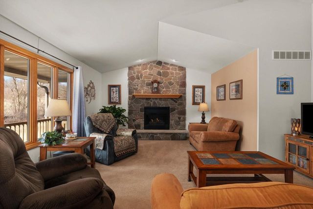 9620 W Topp Road, Evansville, WI 53536