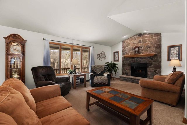 9620 W Topp Road, Evansville, WI 53536