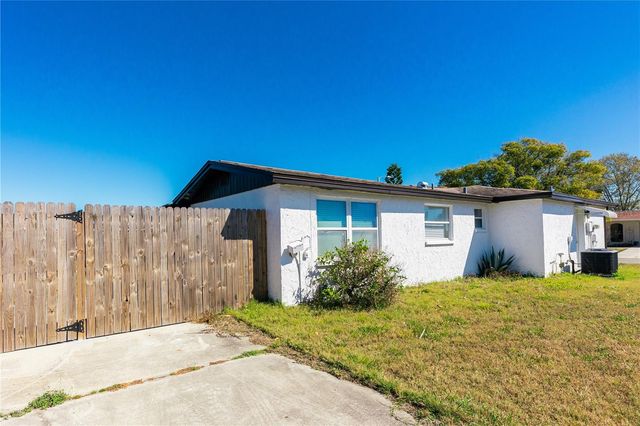 1741 FAIRFIELD STREET, Holiday, FL 34691