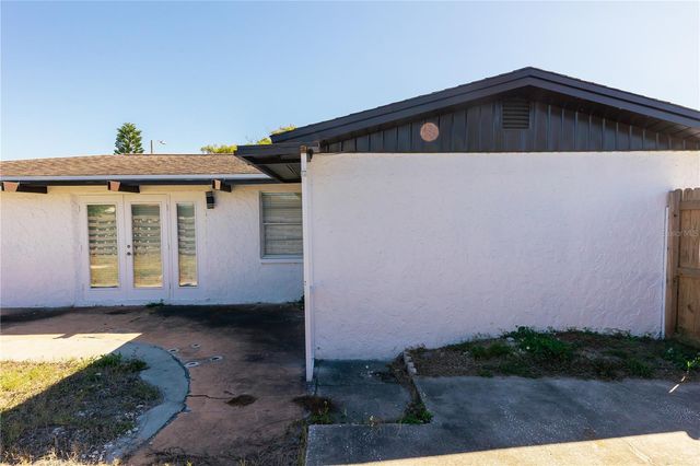 1741 FAIRFIELD STREET, Holiday, FL 34691