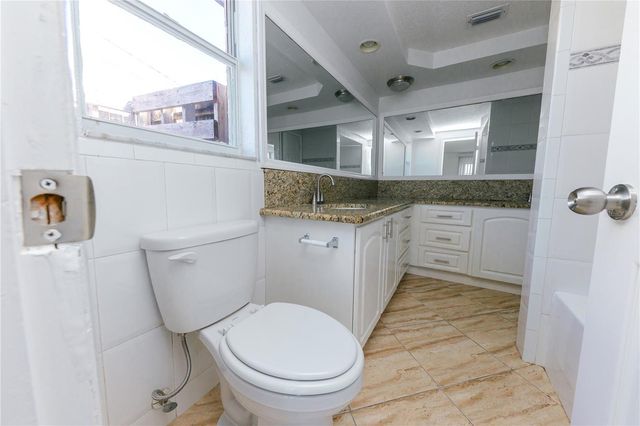 1741 FAIRFIELD STREET, Holiday, FL 34691