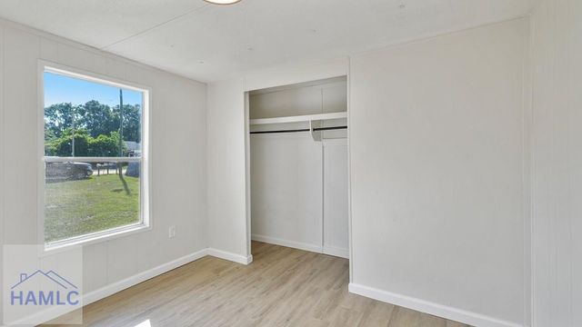 50 Sangster Road, Jesup, GA 31545