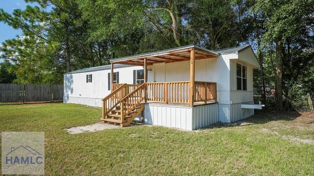 50 Sangster Road, Jesup, GA 31545