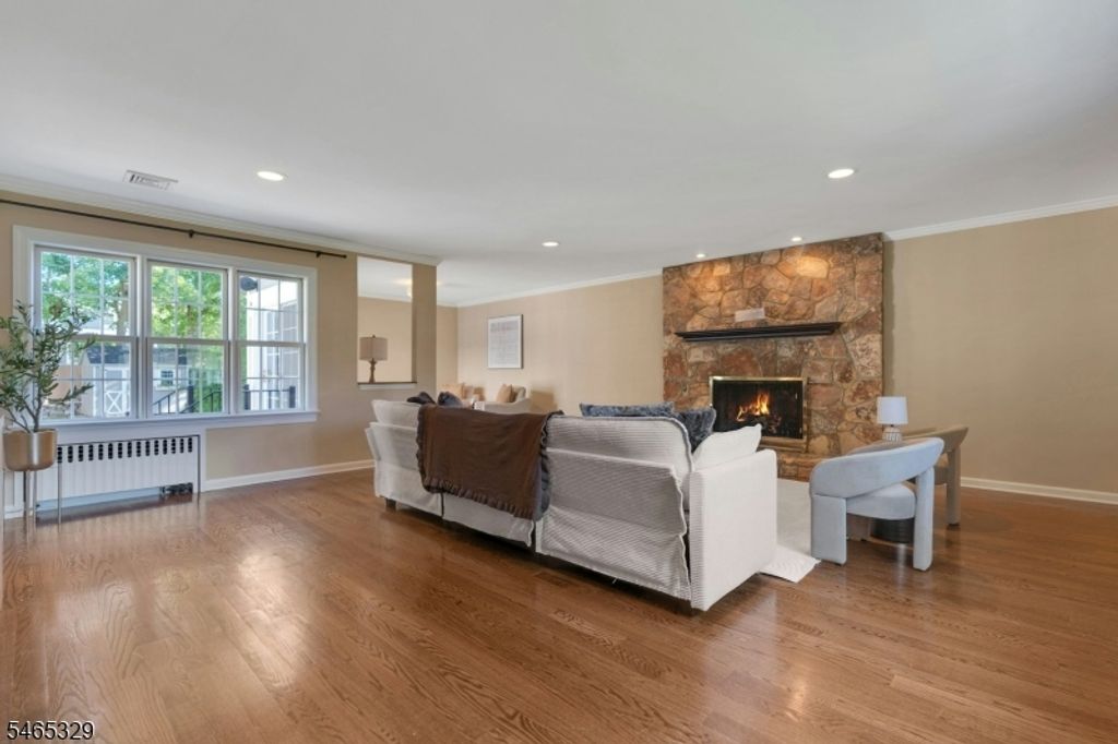 10 Valemont Way, Summit City, NJ 07901 — photo 5