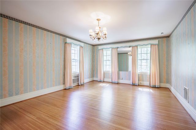 389 Yarmouth Road, Rochester, NY 14610