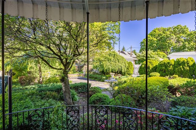 389 Yarmouth Road, Rochester, NY 14610