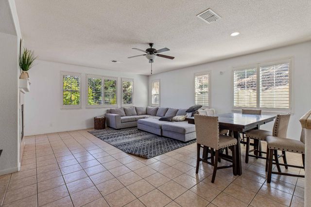 9015 Tee Box Ct, Patterson, CA 95363