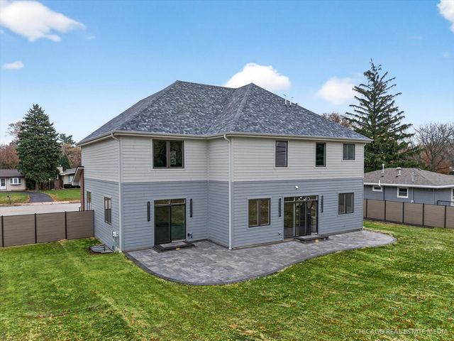 6090 Belmont Road, Downers Grove, IL 60516