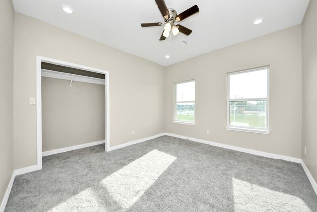 8215 La Porte Road, Houston, TX 77012