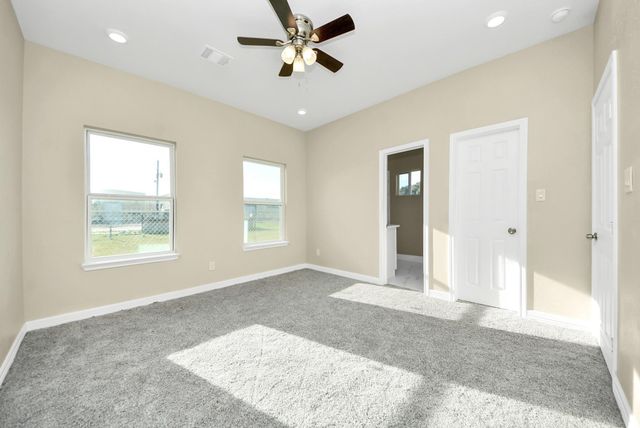 8215 La Porte Road, Houston, TX 77012