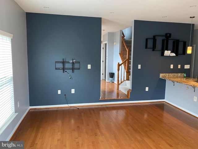 21079 ROTUNDA TER, Sterling, VA 20166