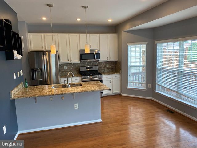 21079 ROTUNDA TER, Sterling, VA 20166