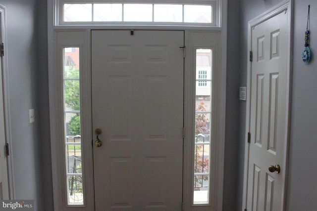 21079 ROTUNDA TER, Sterling, VA 20166