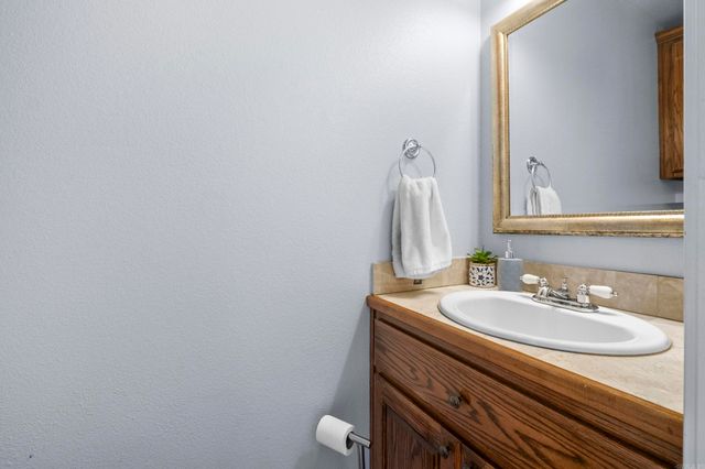 130 Oneida Way, Maumelle, AR 72113