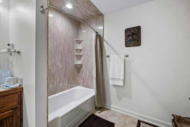 130 Oneida Way, Maumelle, AR 72113