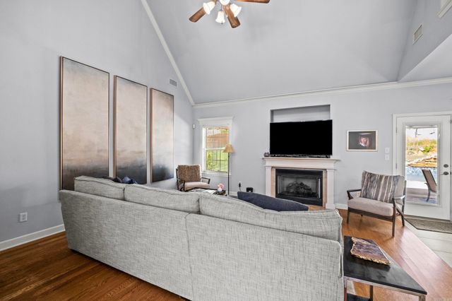 130 Oneida Way, Maumelle, AR 72113