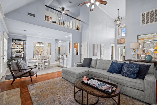 130 Oneida Way, Maumelle, AR 72113