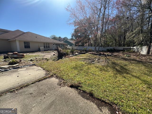 100 Arbor Court, Kingsland, GA 31548