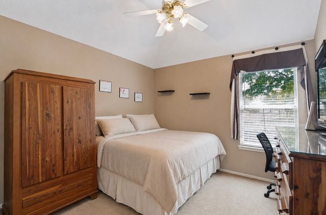 8702 Nairn Street, Rowlett, TX 75089