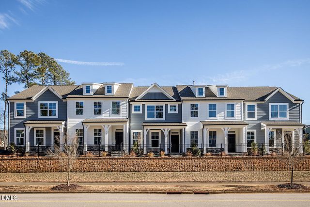 524 Traditions Grande Boulevard 13, Wake Forest, NC 27587