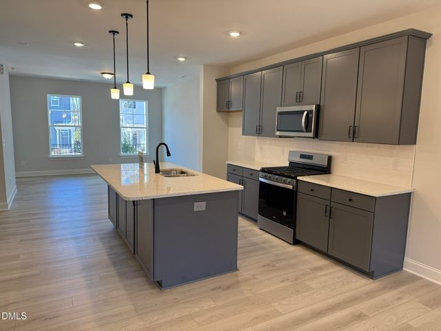 524 Traditions Grande Boulevard 13, Wake Forest, NC 27587