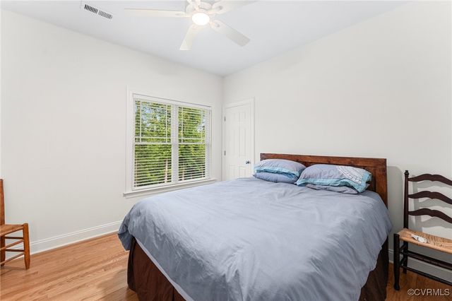 216 Edwin Cir, Aylett, VA 23009