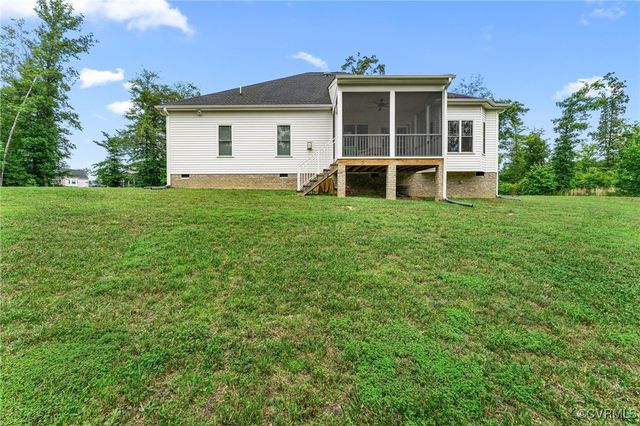 216 Edwin Cir, Aylett, VA 23009